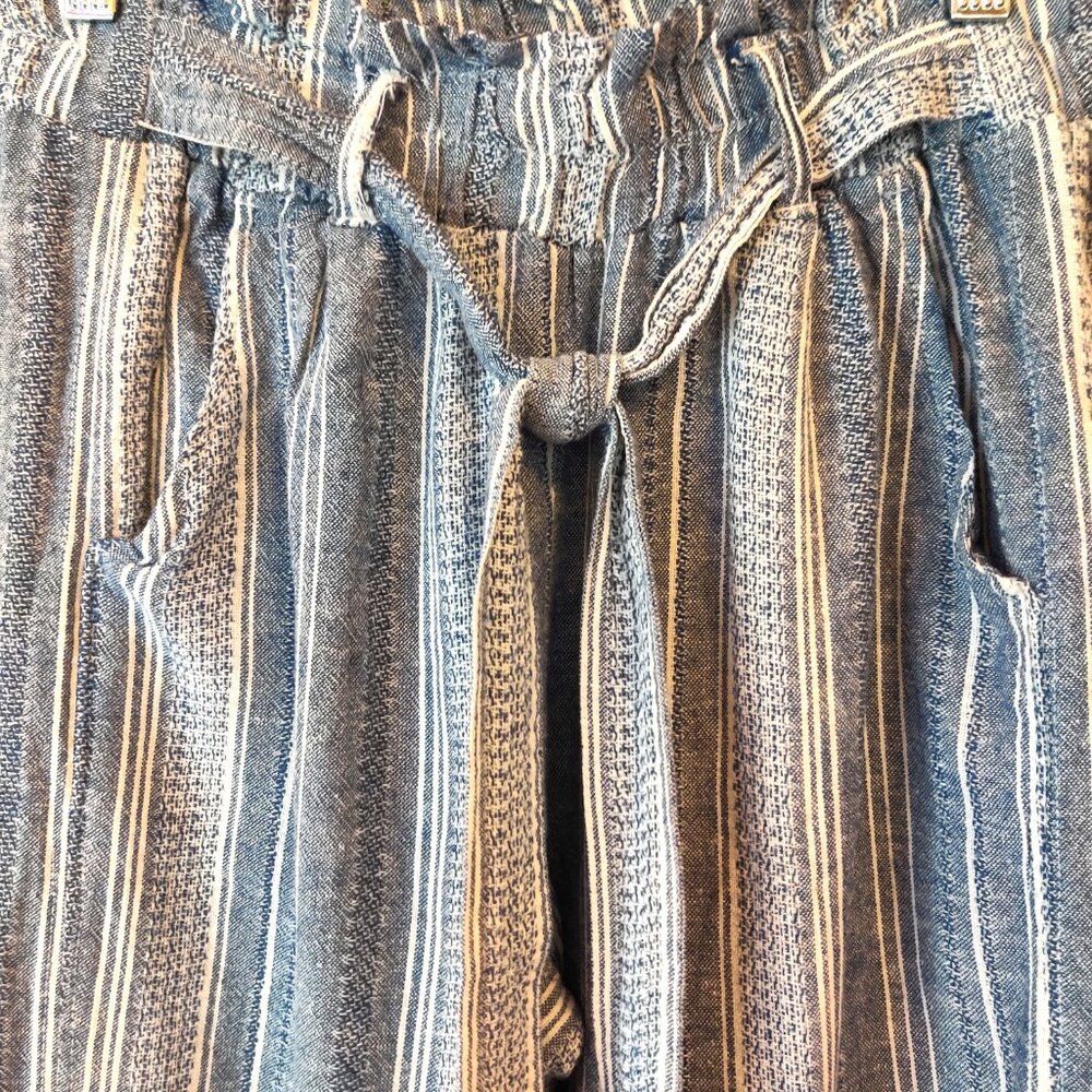 SO Blue/White Women's Linen Wide Leg Pants, Size Medium - Picture 2 of 4
